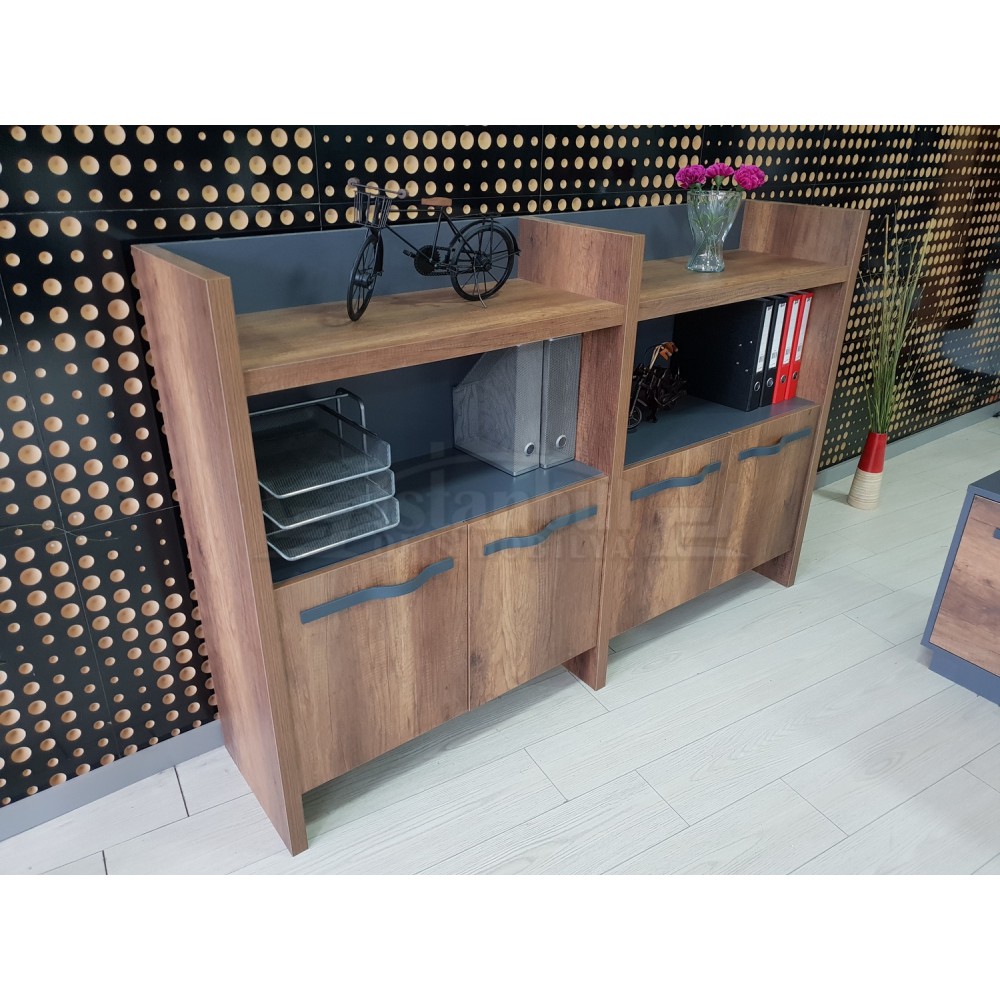 Bayern Executive Teams Walnut