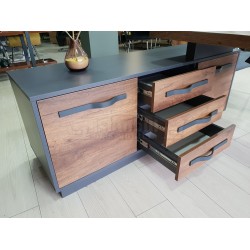 Bayern Executive Teams Walnut