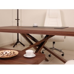 Bayern Vorstand Walnut