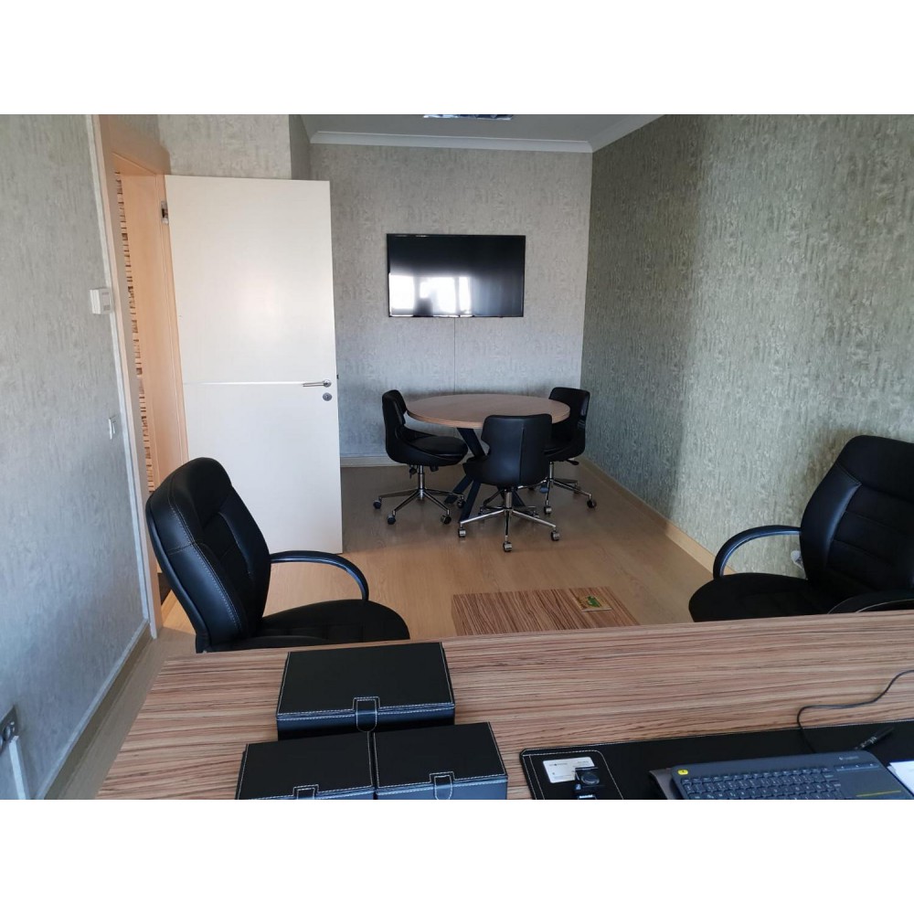 Reno Wohnung Finanzen Büromöbel Herr Aziz