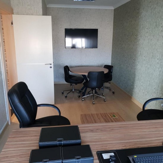 Reno Wohnung Finanzen Büromöbel Herr Aziz