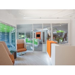 Parma Weit Rezeption