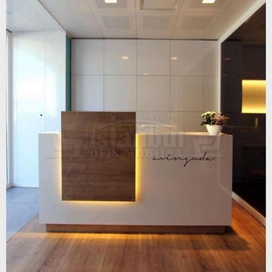 巨大的湖台面阿雷佐