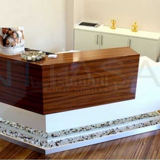 巨大的湖台面阿雷佐