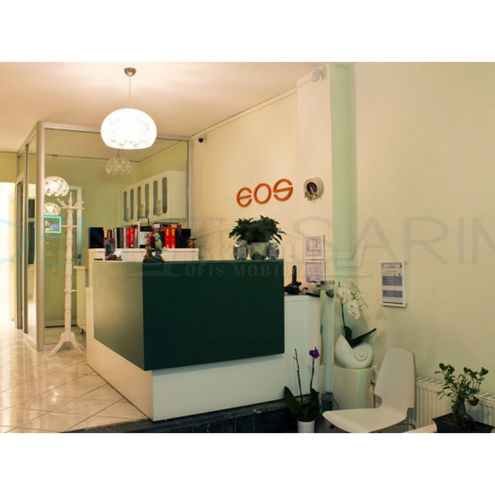 Karsilama Masasi Banko Napoli