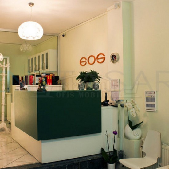 瑞典服务台那不勒斯