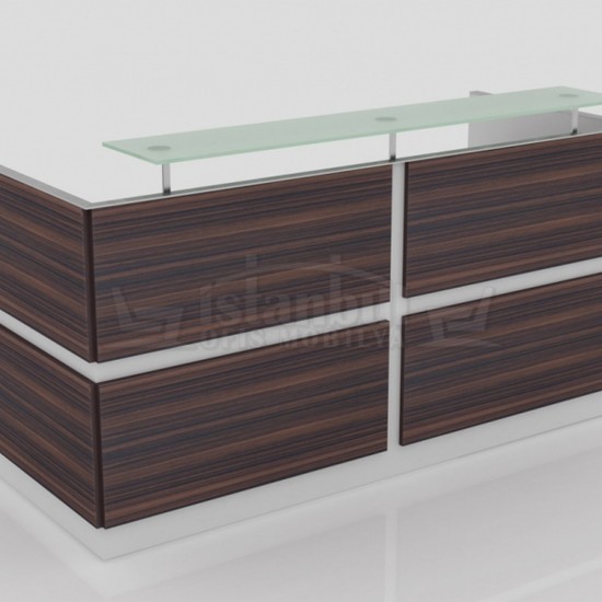 书桌斯特龙博利