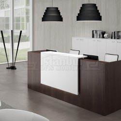 Parma Weit Rezeption