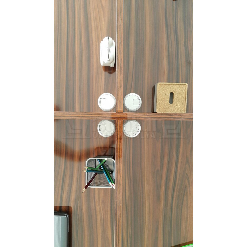 Apple A Pentru Patru Persoană Birou De Lucru