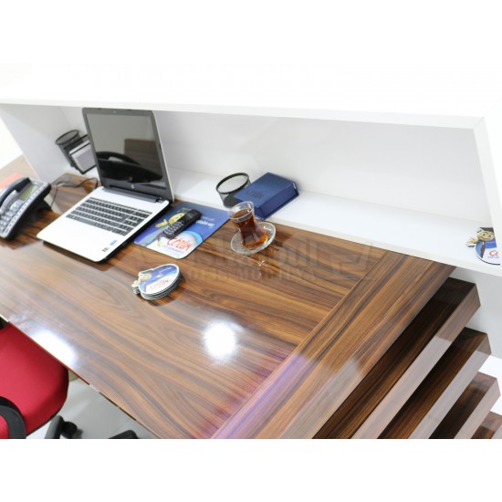 Welcome Desk Castle