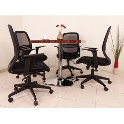 Besprechungstisch Osaka