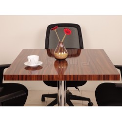 Besprechungstisch Osaka