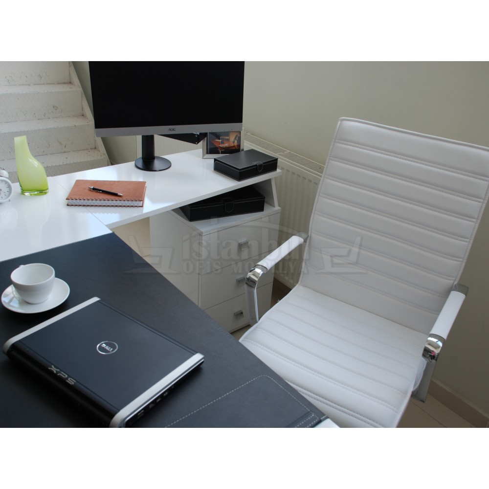 Linda Desk Team New Zealand