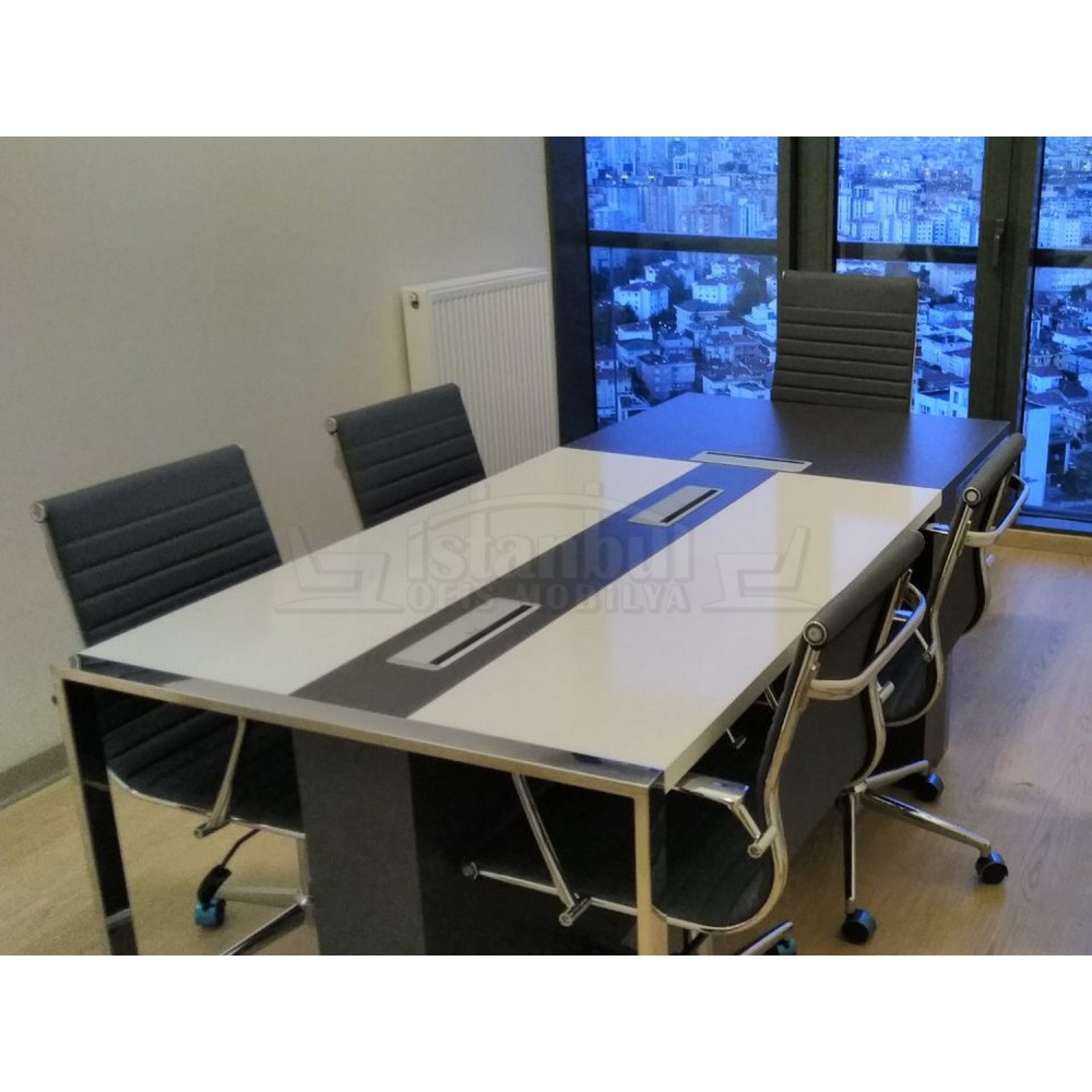 Besprechungstisch Pattaya
