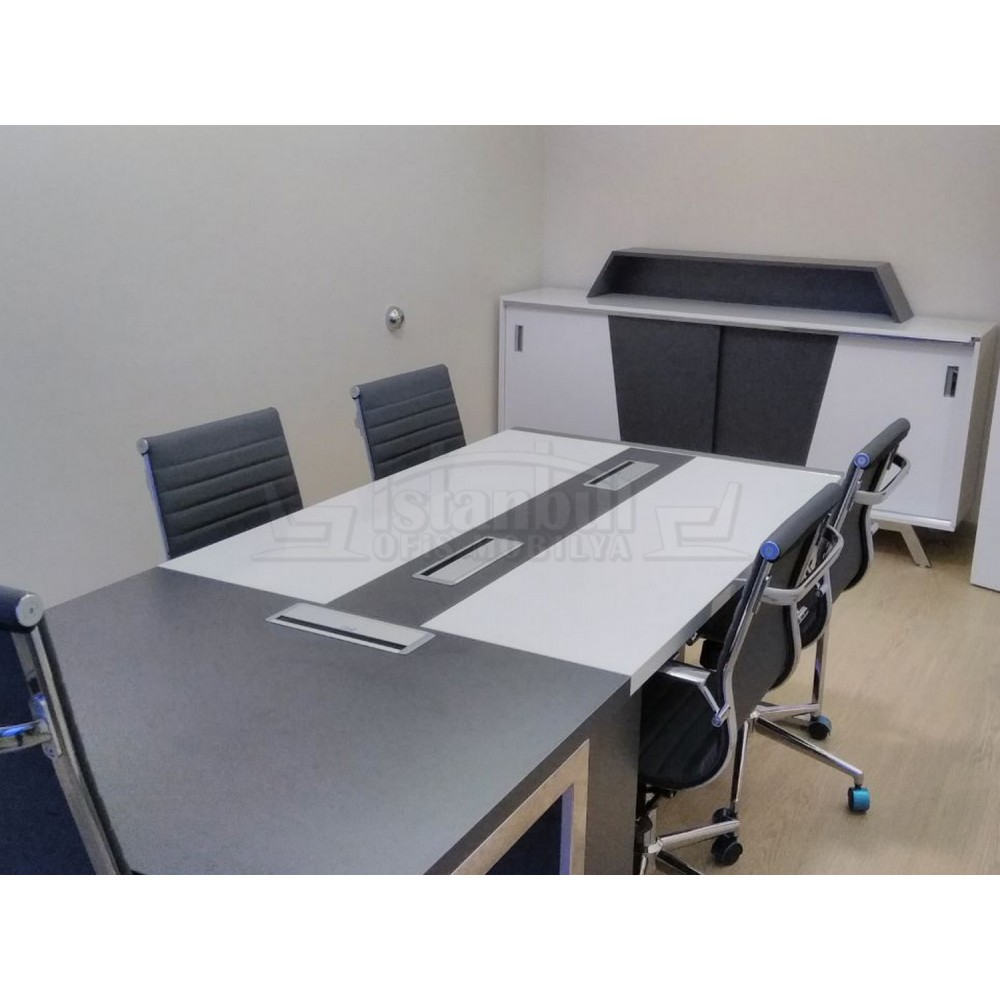 Besprechungstisch Pattaya