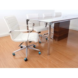 Apple-Seiten Offen Besprechungstisch Sockel-System