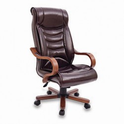 Volvo Chefsessel Holz