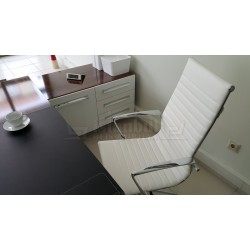 Ayle Müdür Koltuğu