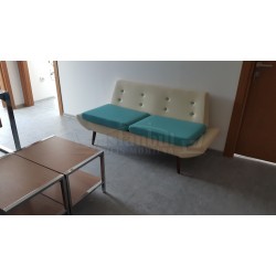 Schulmöbel Büroräume