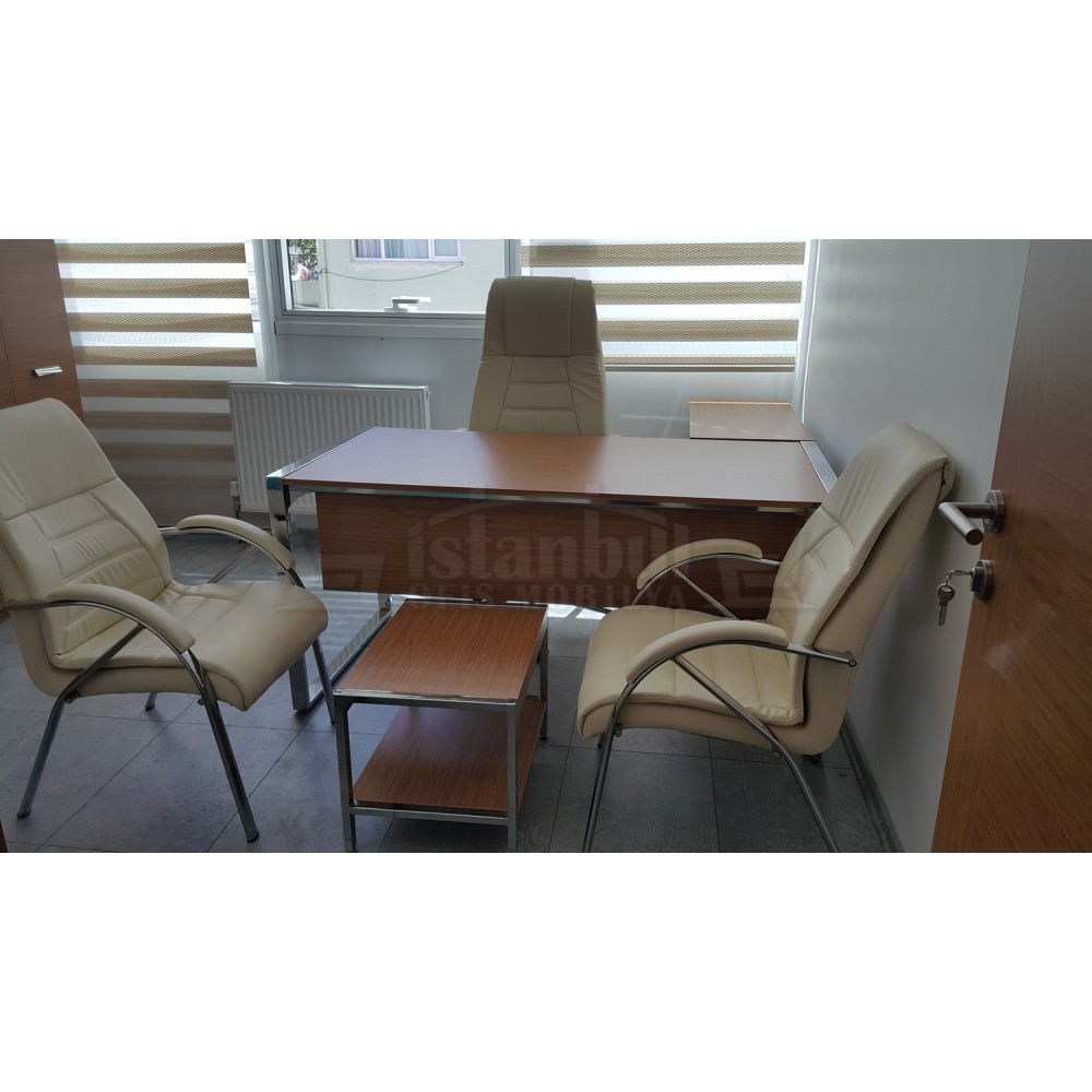 Schulmöbel Büroräume