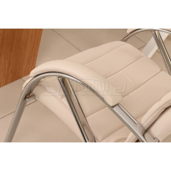 Linie Stable Guest Chair Linie Stable Guest Chair