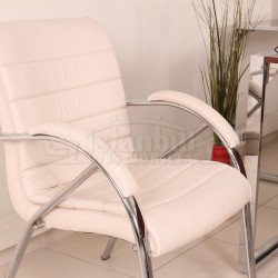 Linie Stable Guest Chair