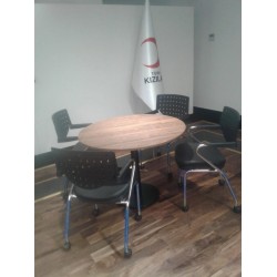 Rothalbmond Hauptsitz Büro