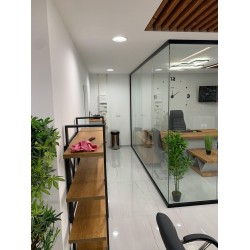 Frankreich Büromöbel Herr