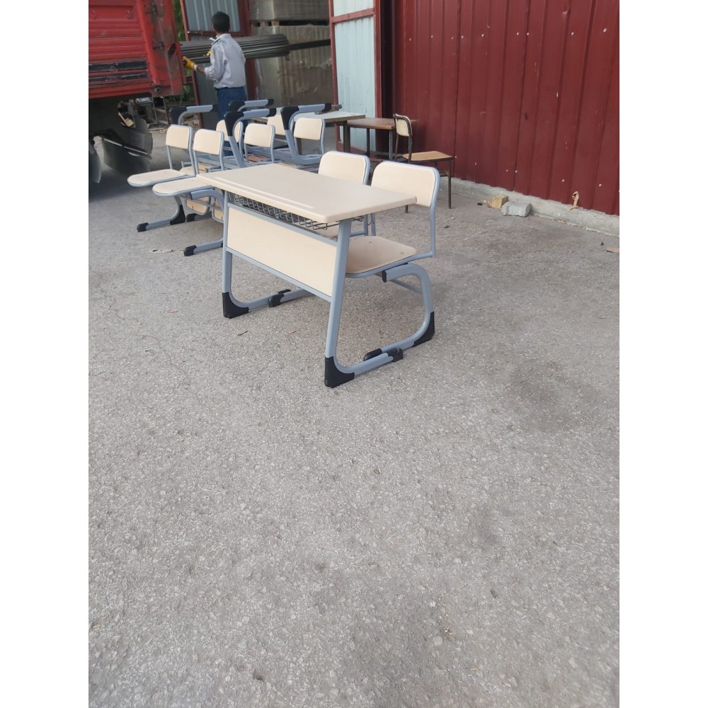 Bureau Double École