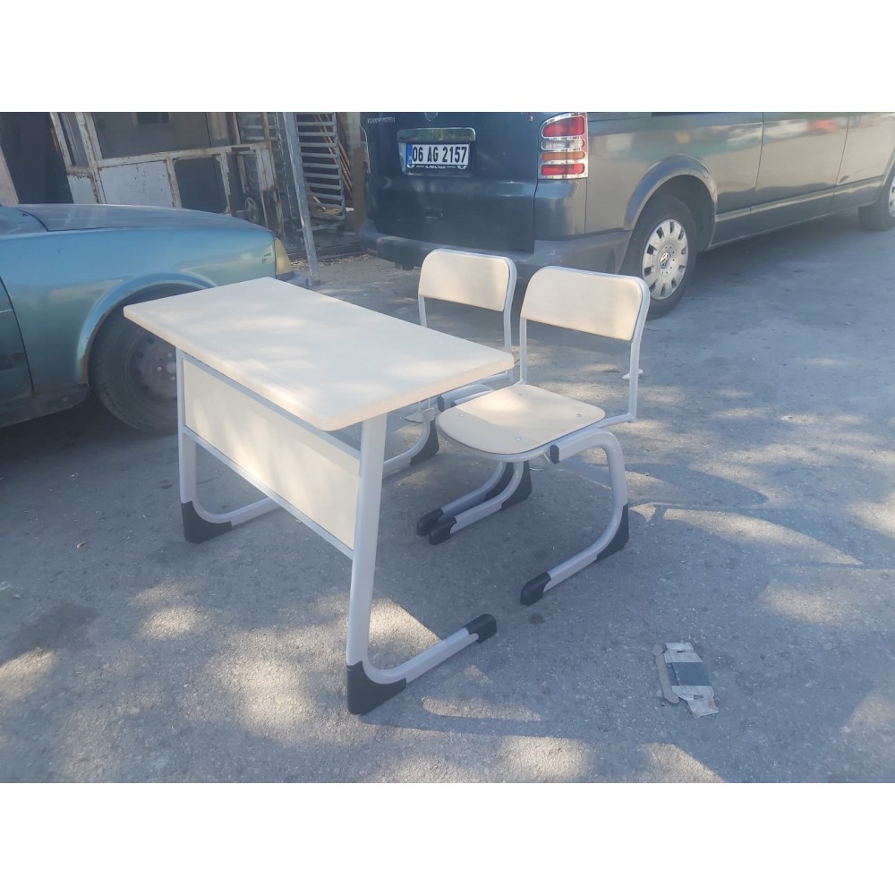 Bureau Double École