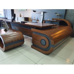 Schwedisches Vıp-Führungsteam