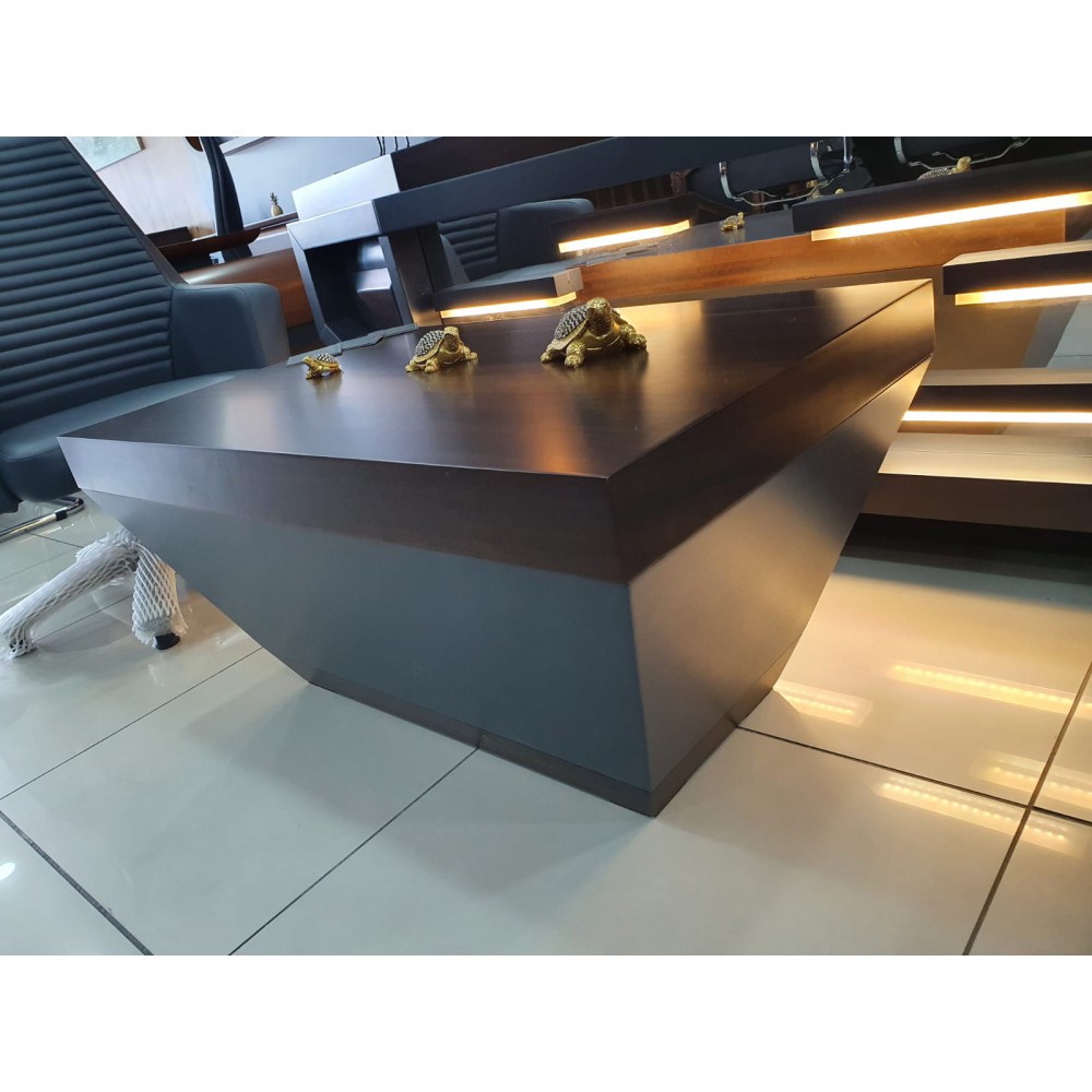 _Büromöbel_Frankreich