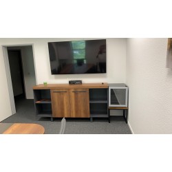 Flugzeug-Tagungstisch