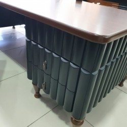 Ceo Executive Office Desk