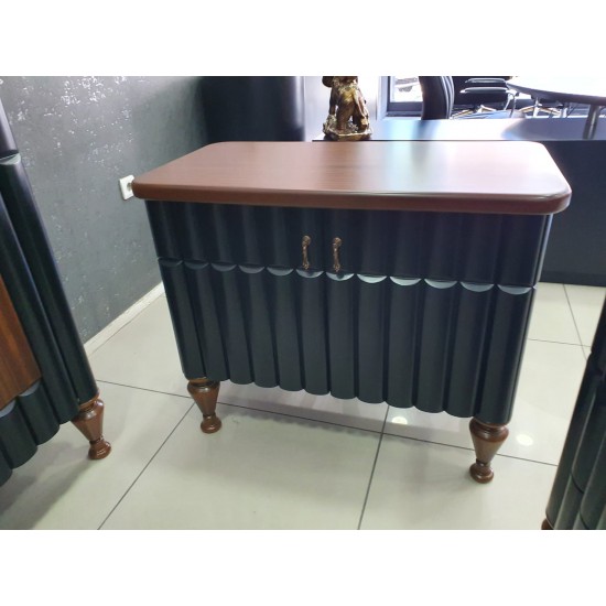 Ceo Executive Office Desk