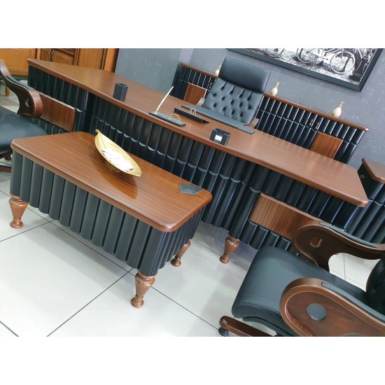 Ceo Executive Office Desk