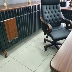 Ceo Executive Office Desk