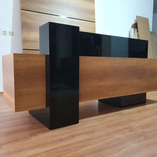 咨询小组曼托瓦