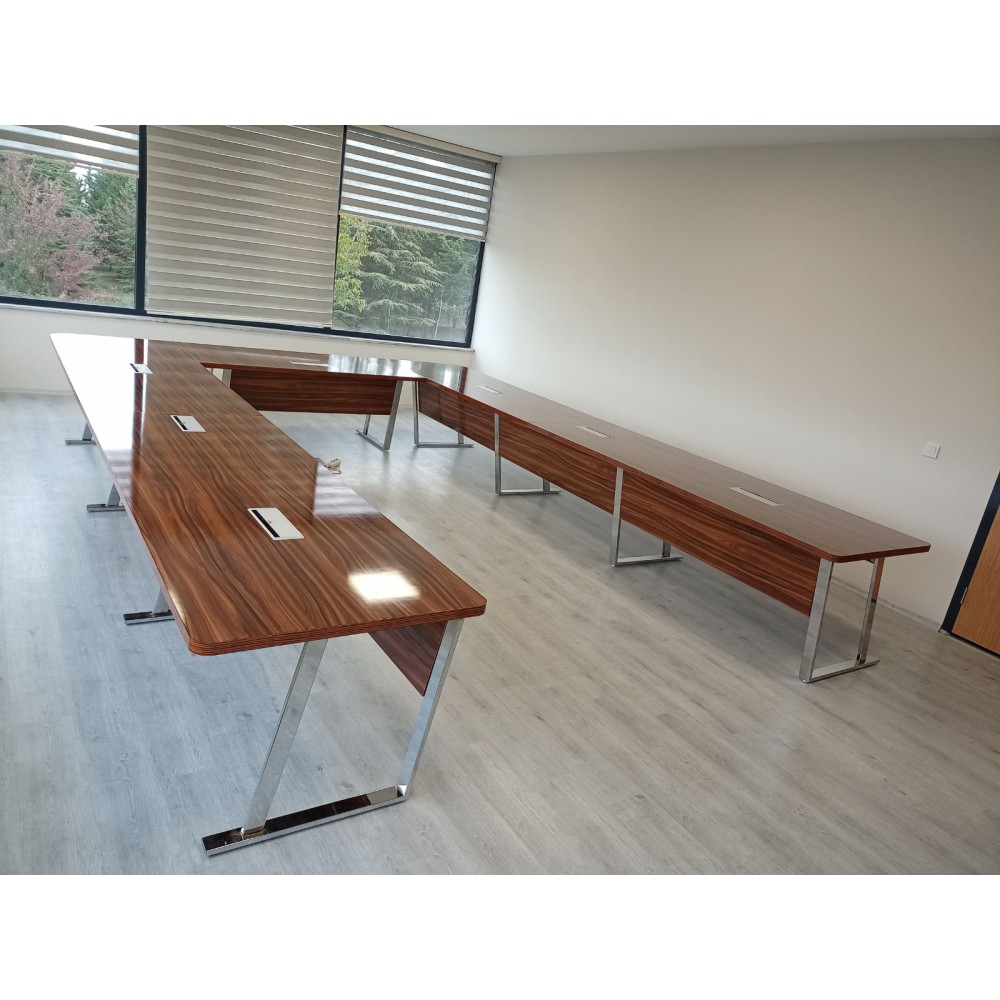 U Meeting-Tisch, Einstellbare Front