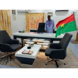 African Büromöbel Burkina Faso