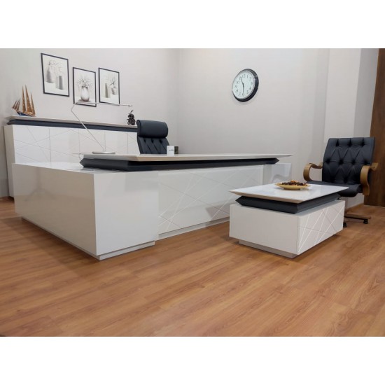 Signature Executive Sets White