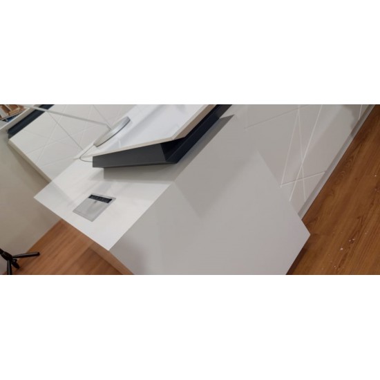 Signature Executive Sets White