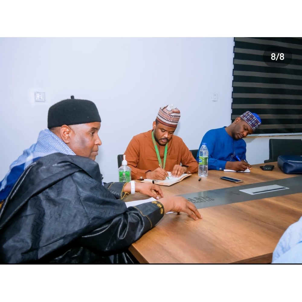 African Büromöbel Nigeria