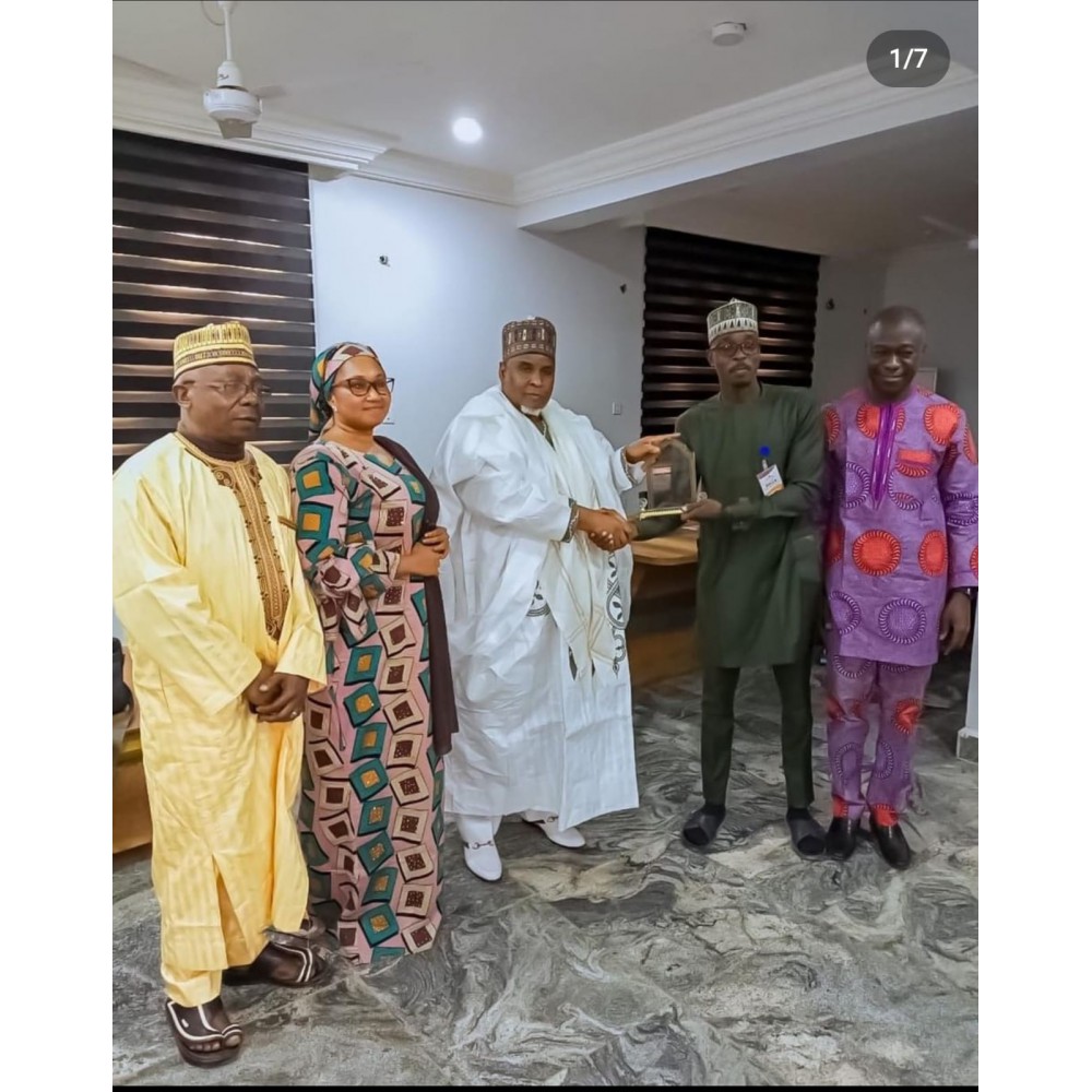 African Büromöbel Nigeria