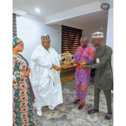 African Büromöbel Nigeria