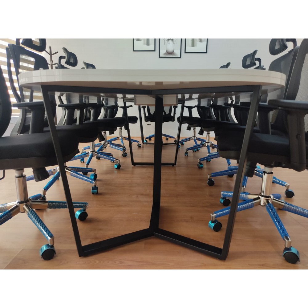 Großer Ovaler Besprechungstabelle Weiß