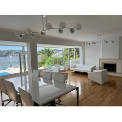 Anwalt Beraray Hanım Büromöbel