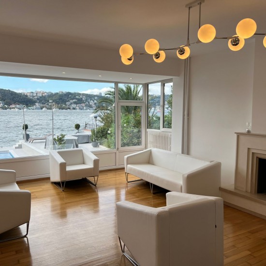 Anwalt Beraray Hanım Büromöbel