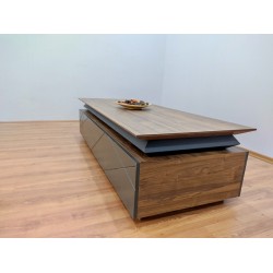 Signatur Großer Couchtisch