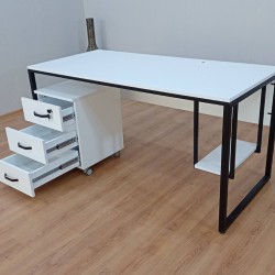 Arbeitschalter Mit Weißem Keson